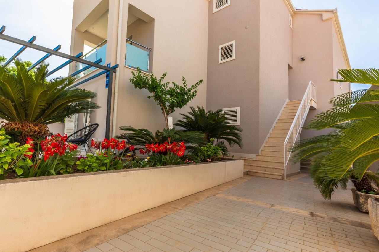 Bol Summer Residence Εξωτερικό φωτογραφία